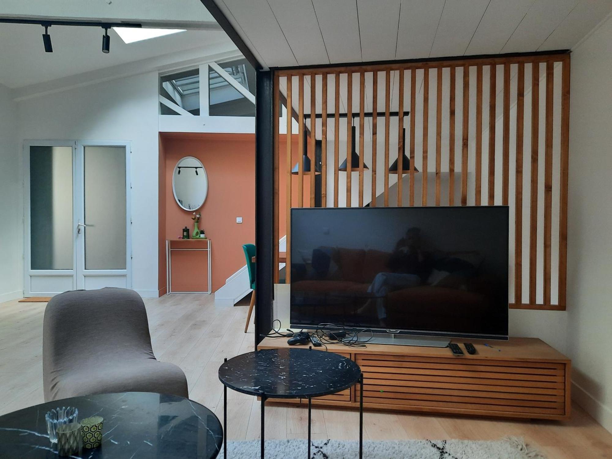 Loft 4-5 Personnes A Montmartre - Parking Prive Sur Reservation Paris Exterior foto
