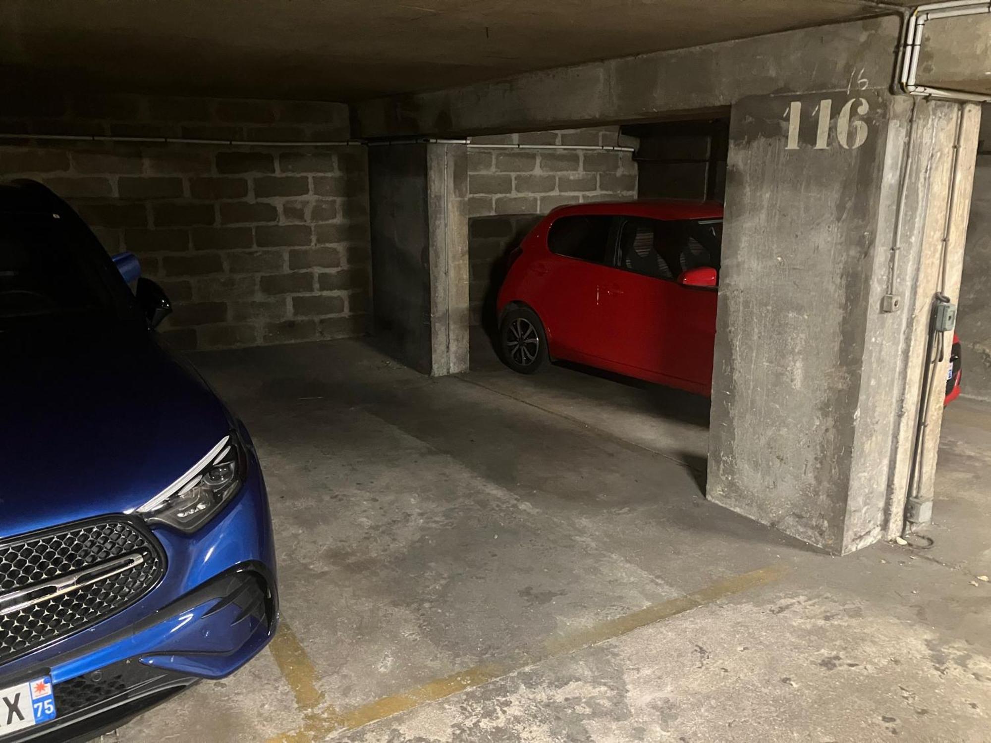 Loft 4-5 Personnes A Montmartre - Parking Prive Sur Reservation Paris Exterior foto